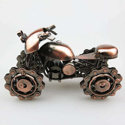 Vroomy - Decorazione con modellini di auto d'epoca, arredamento moderno per la casa, oggetti artigianali in metallo.